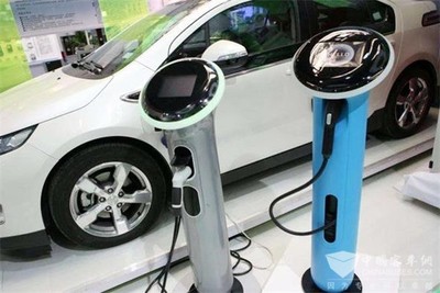 2019政府工作報告聚焦 七大汽車產(chǎn)業(yè)核心要點與新興能源技術研發(fā)